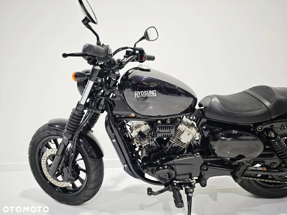 Hyosung GV - 11