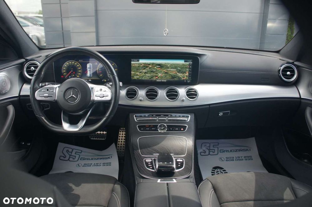 Mercedes-Benz Klasa E - 8