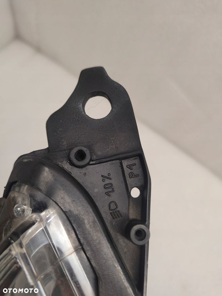 PEUGEOT 3008 5008 I LAMPA ZW PRAWY PRZÓD 9682519080 - 2