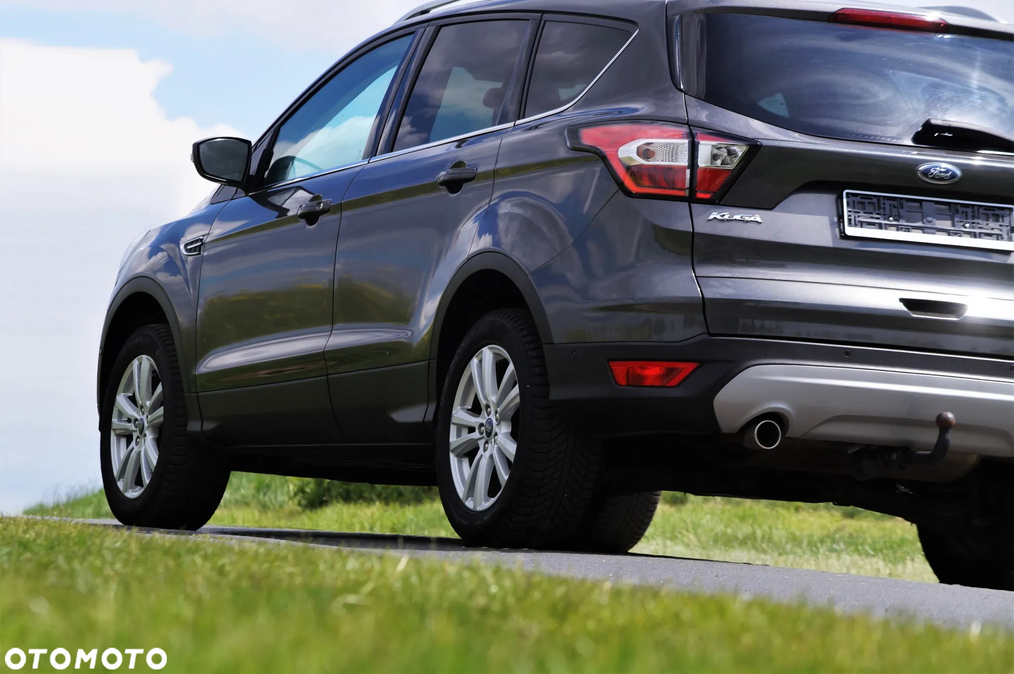 Ford Kuga - 17