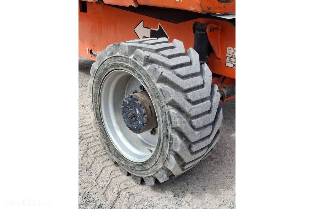 JLG 860 SJ - 18