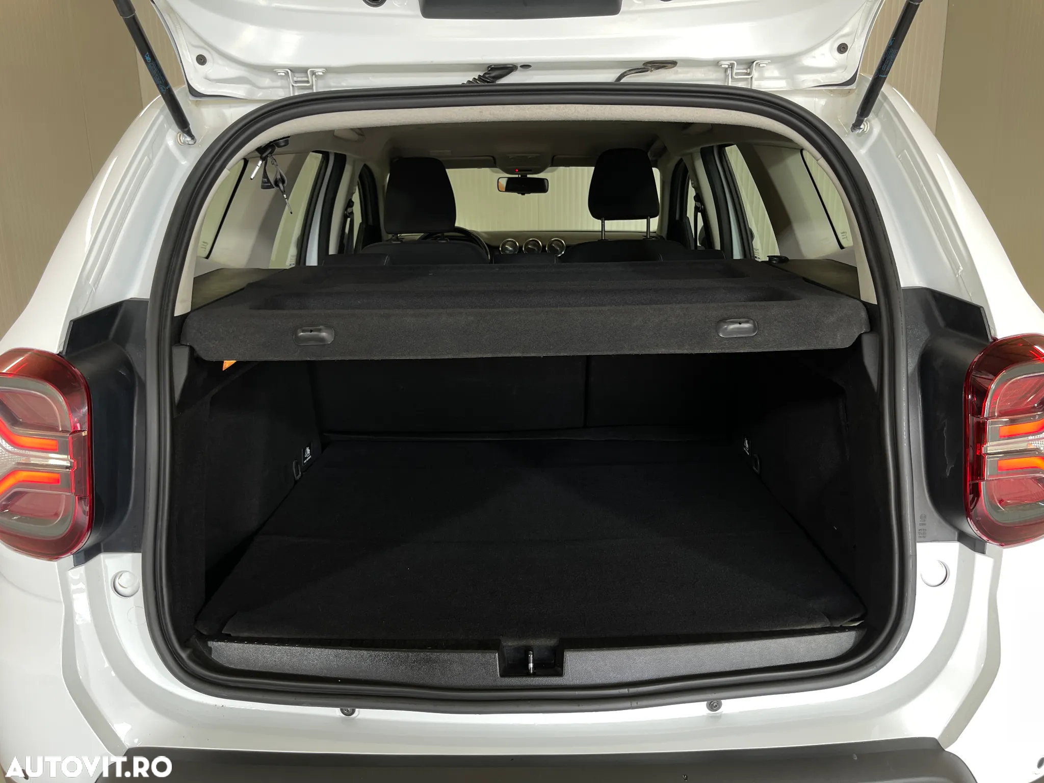 Dacia Duster 1.5 Blue dCi 4WD Comfort - 11