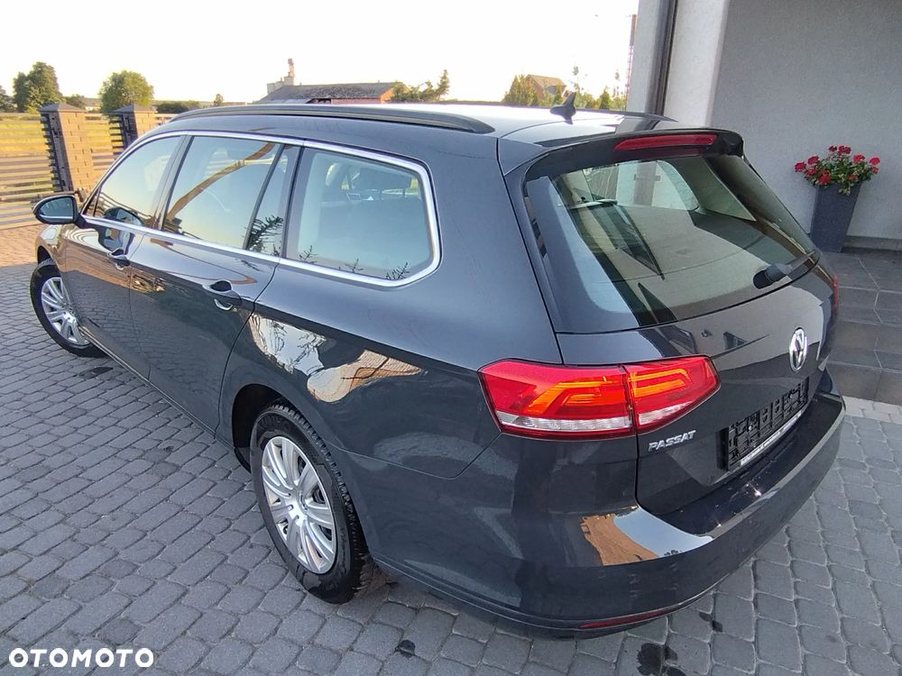 Volkswagen Passat ver-variant-2-0-tdi-scr-dsg-bluemotion-comfortline - 7
