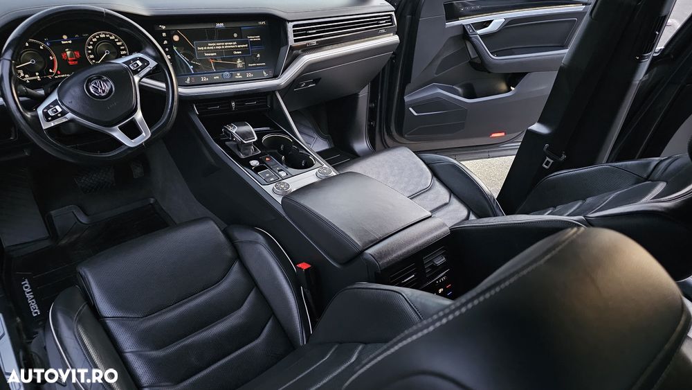 Volkswagen Touareg 3.0 V6 TDI 4Motion DPF Automatik R-Line - 14
