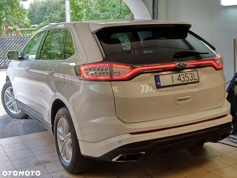 Ford Edge - 12