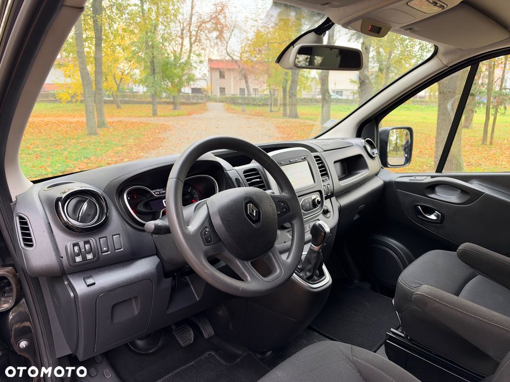 Renault Trafic - 18