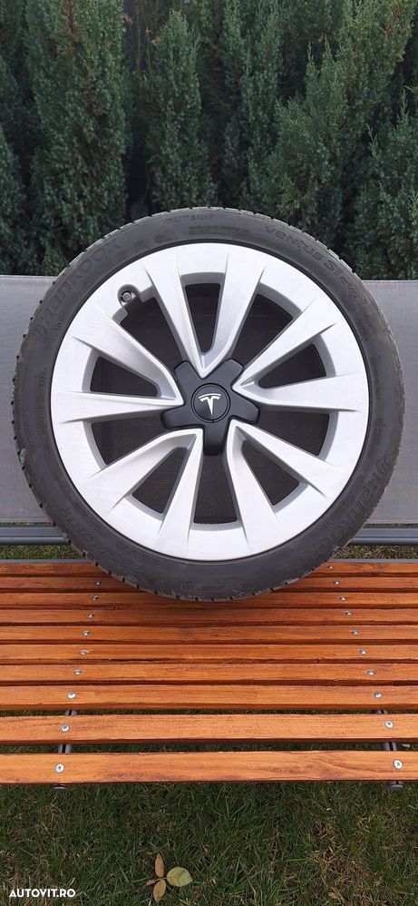 Tesla Model 3 Langstreckenbatterie Allradantrieb Dual Motor - 16