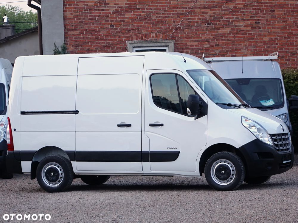 Renault Master 2.3 125KM 3-osobowy bardzo ładny