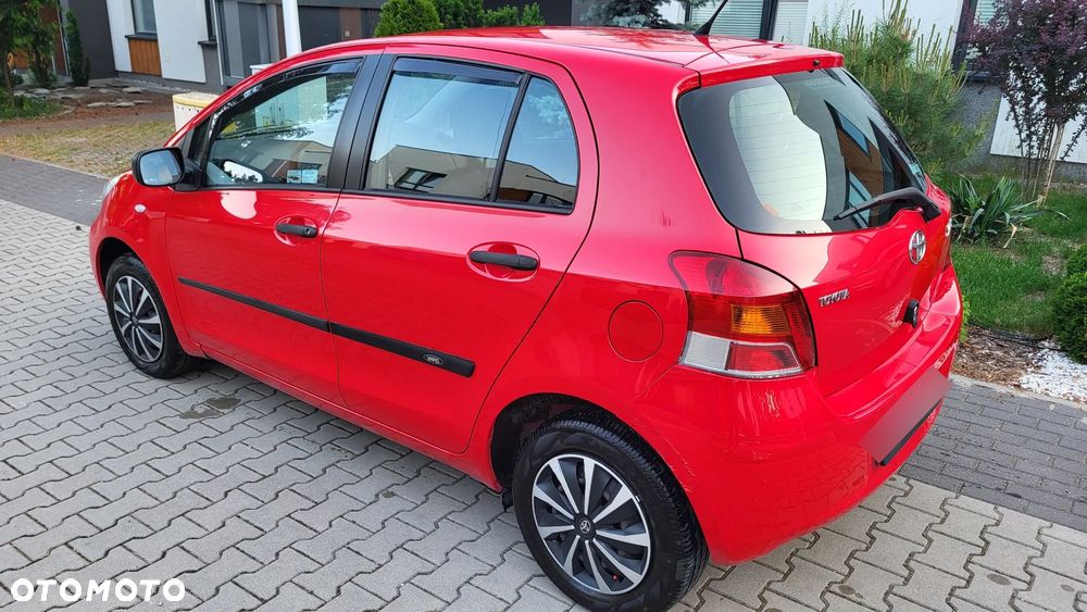 Toyota Yaris 1.0 Entry - 3