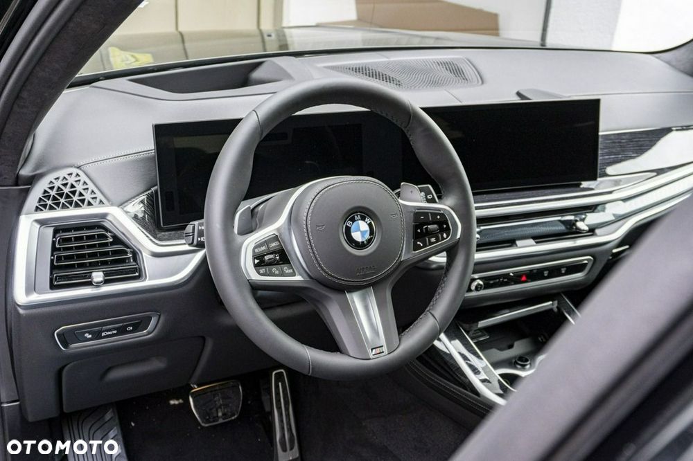 BMW X7 xDrive40d - 11