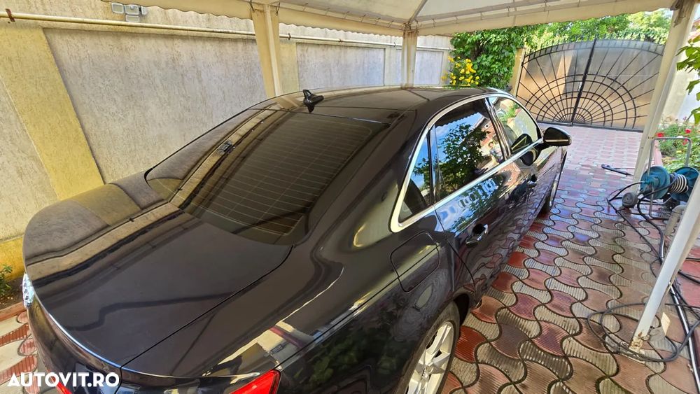 Audi A4 2.0 TDI ultra S tronic - 15