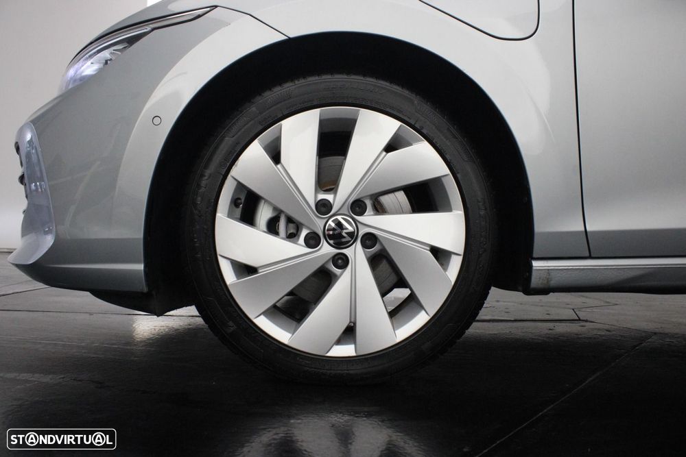 Volkswagen Golf 1.5 TSI e-Hybrid Style DSG — fotografia 45