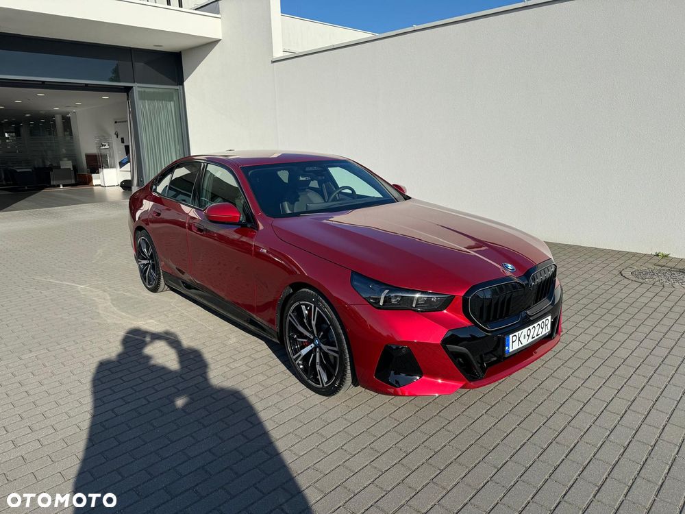 BMW Seria 5 550e xDrive PHEV M Sport Edition - 1