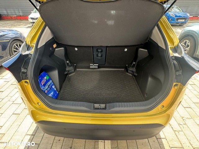 Toyota Yaris - 4