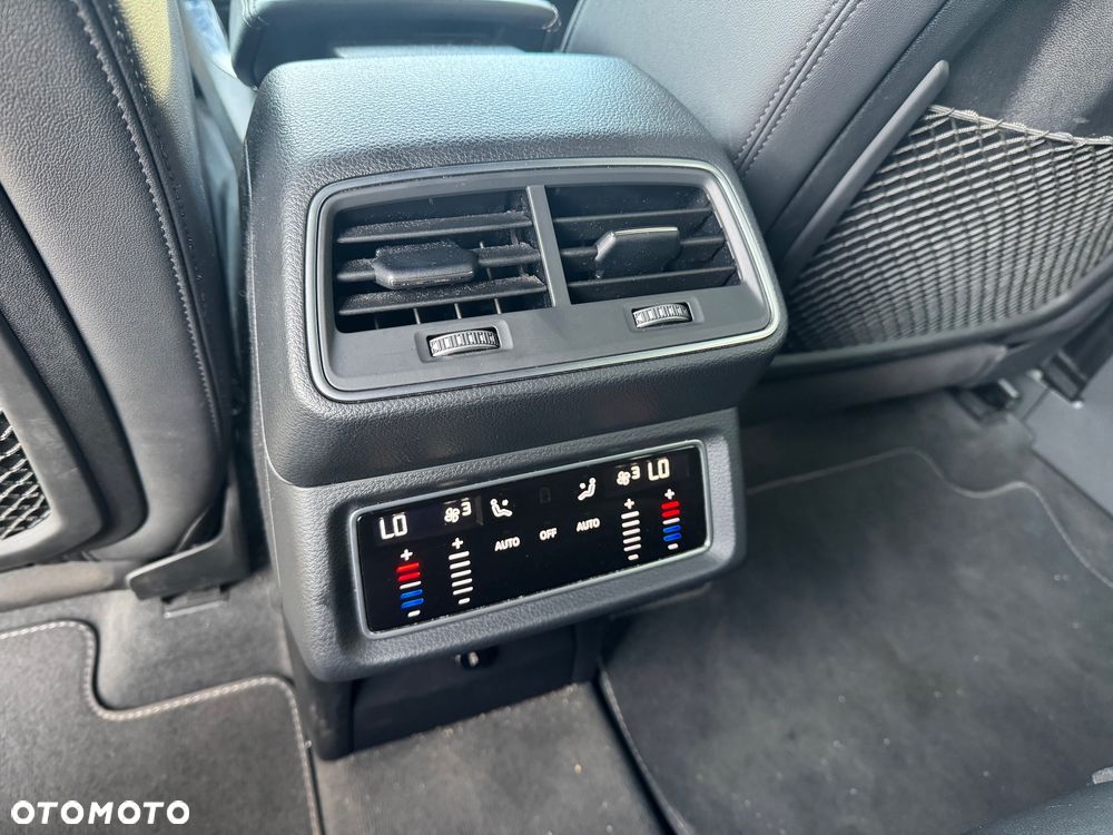 Audi Q8 e-tron 50 95kWh Quattro S Line - 13