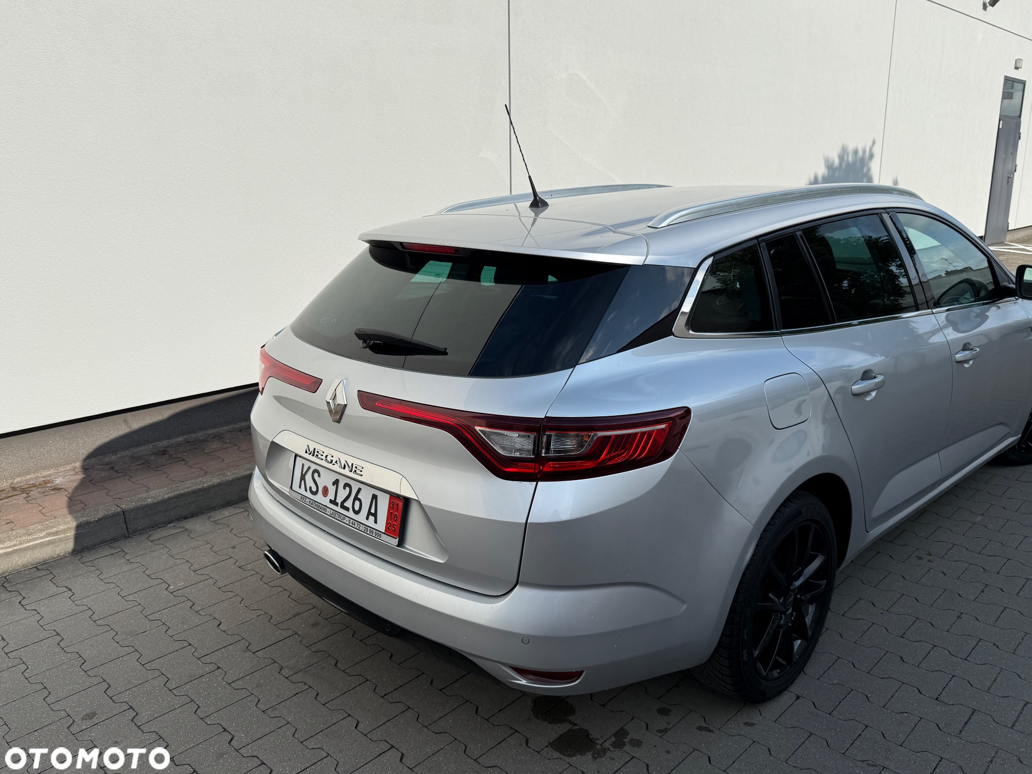 Renault Megane 1.5 dCi Bose EDC - 11