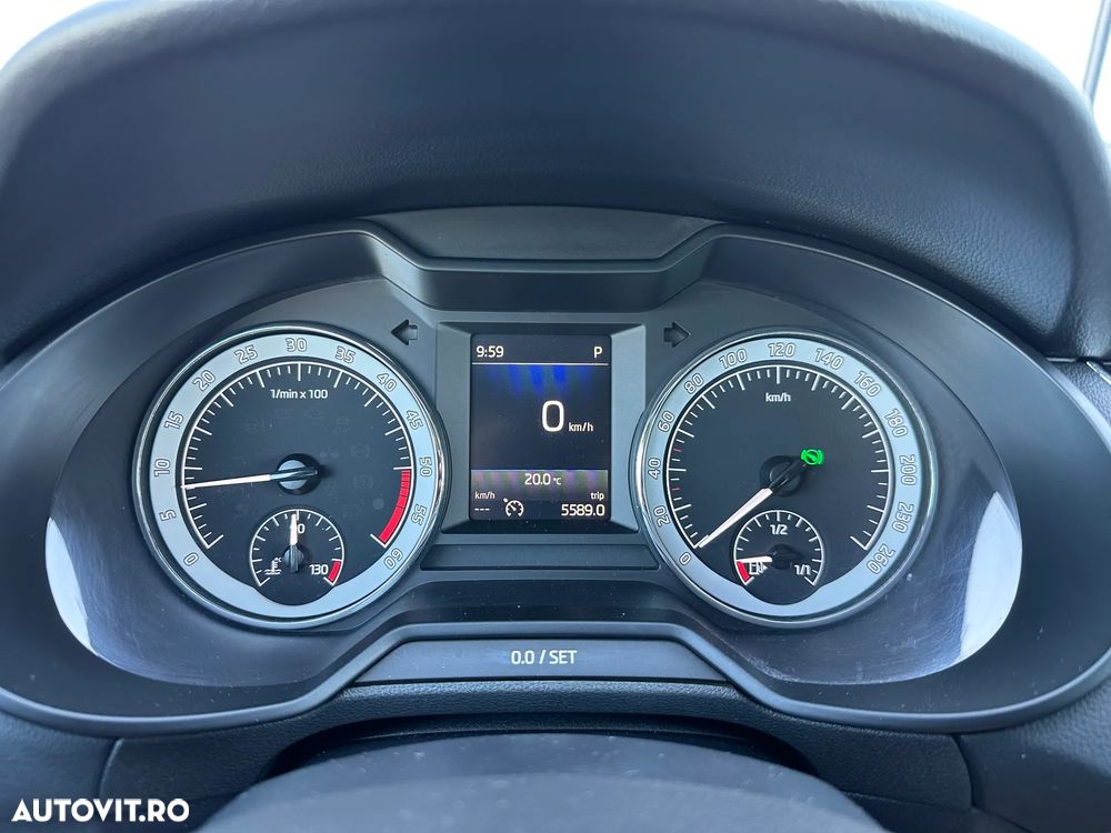 Skoda Octavia 2.0 TDI DSG Style - 16