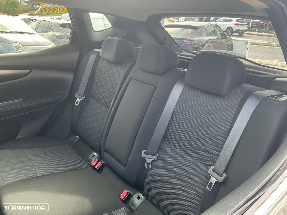 Nissan Qashqai 1.5 dCi Tekna - 42