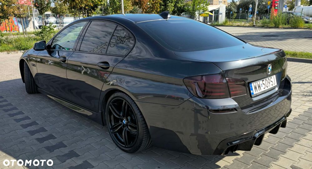BMW Seria 5 535i xDrive - 26