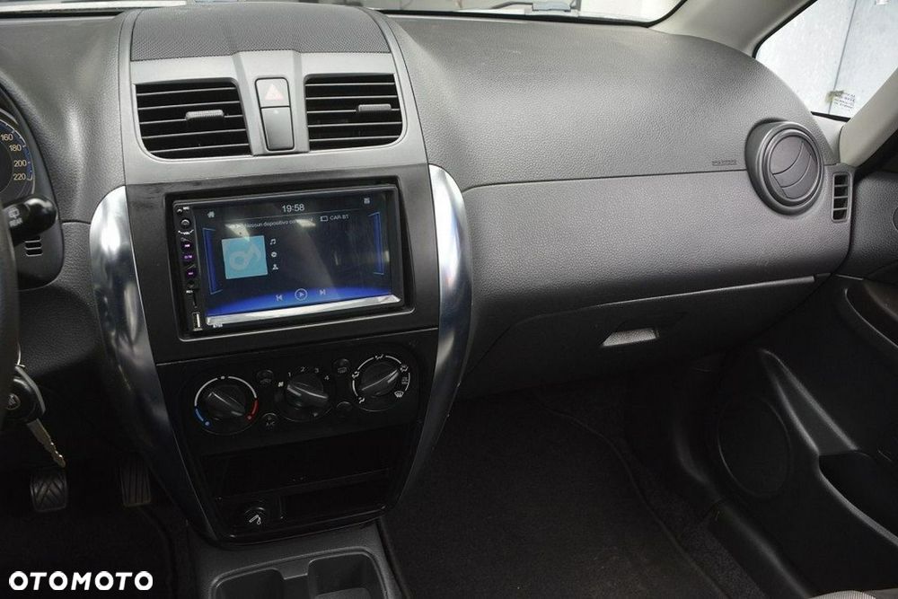 Fiat Sedici 1.6 16V 4x4 Dynamic - 24