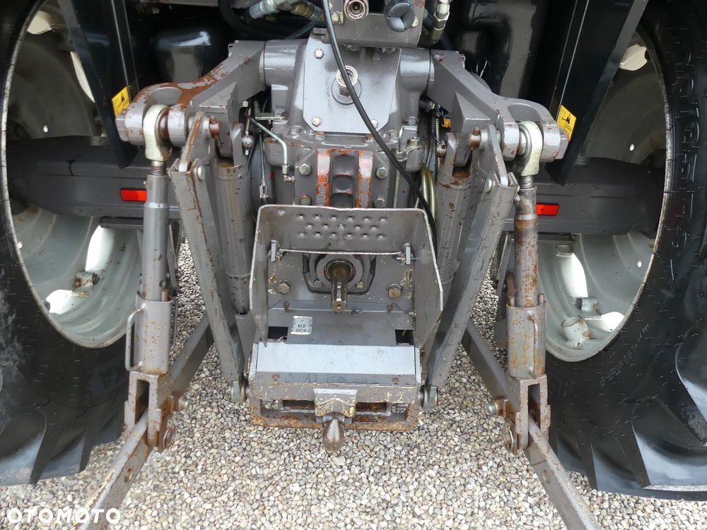 Massey Ferguson 3060 4x4 80 KM - 21