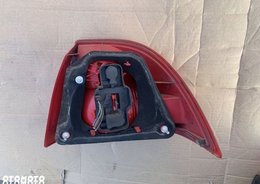 Lampa tył tylna lewa karoseria sedan Saab 9-5 95 - 2