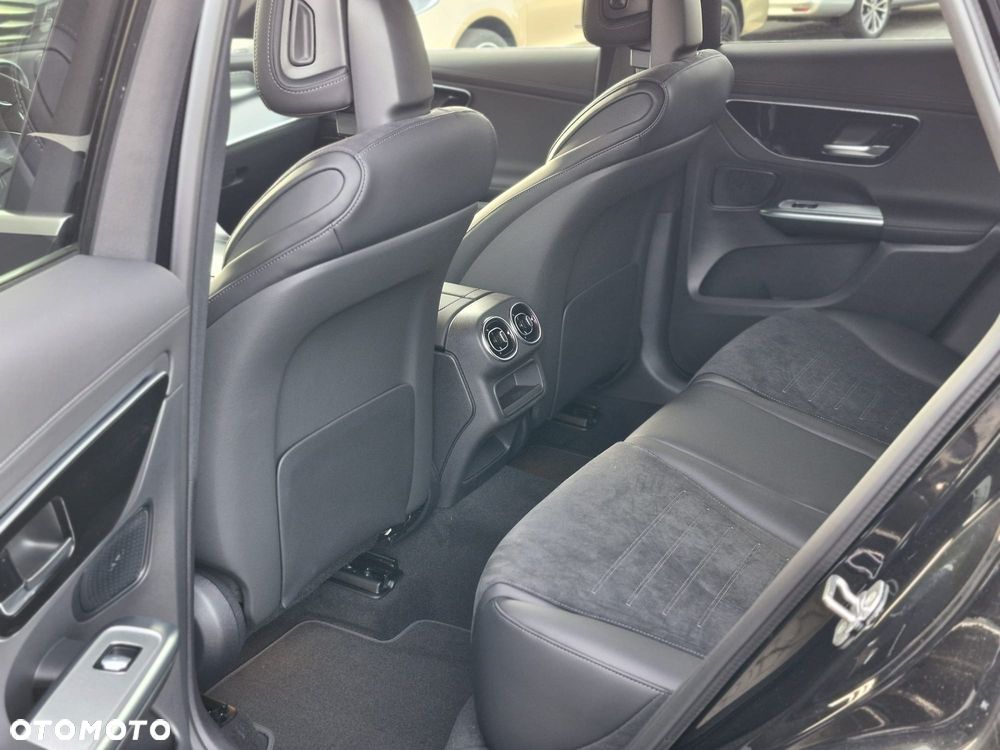 Mercedes-Benz GLC 200 mHEV 4-Matic AMG Line - 15