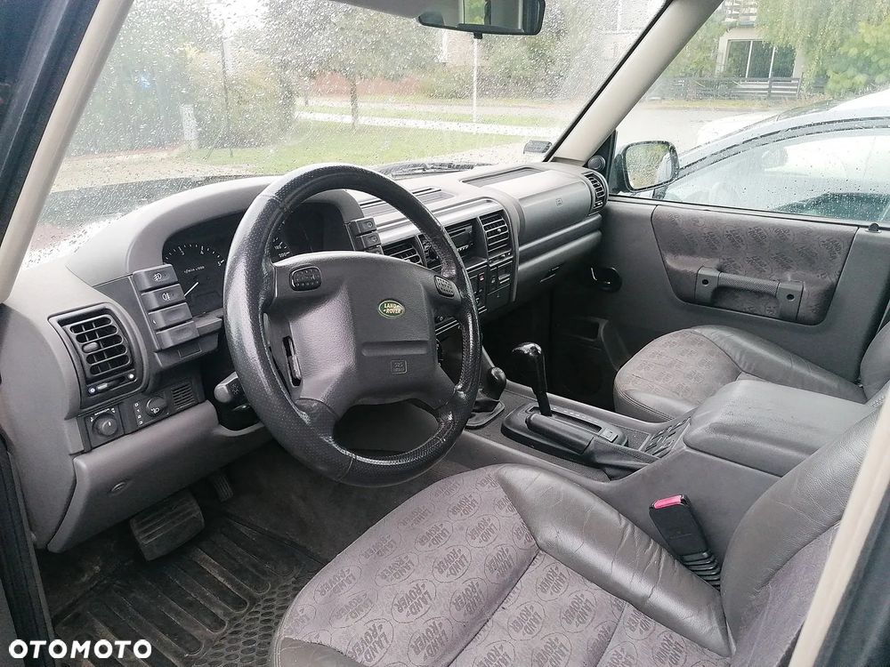 Land Rover Discovery - 9