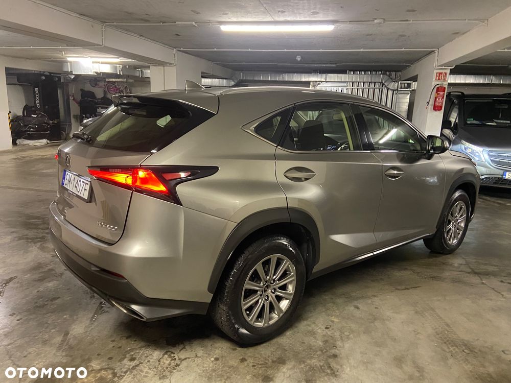 Lexus NX 300 Comfort AWD - 11