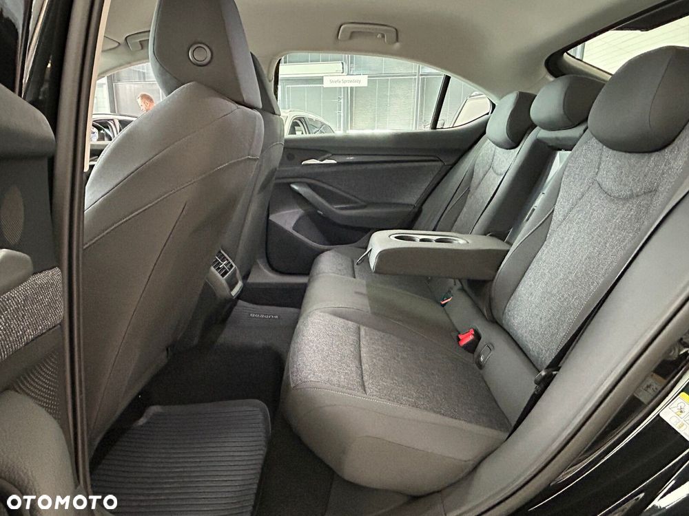 Skoda Superb 1.5 TSI mHEV Essence DSG - 12