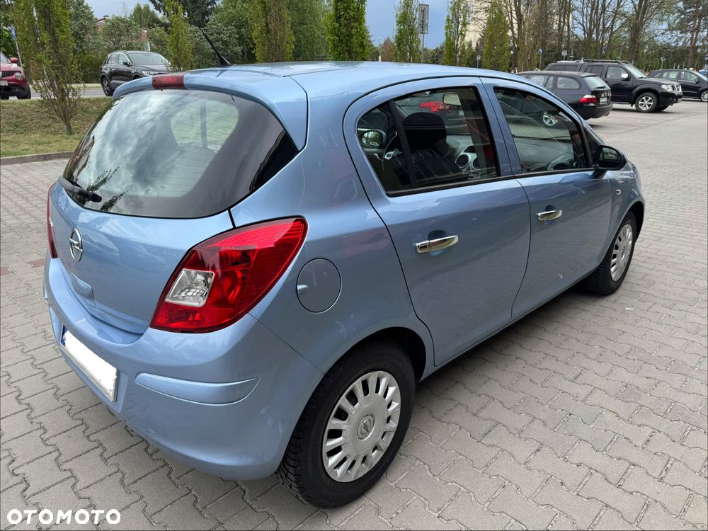 Opel Corsa 1.2 16V Enjoy - 8