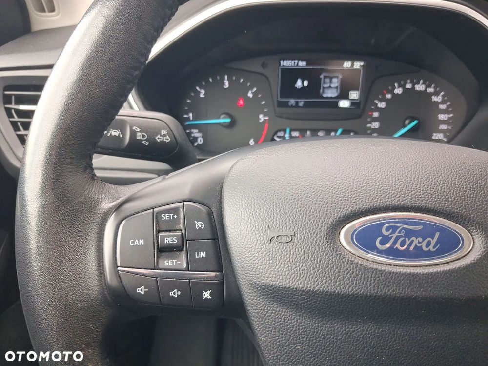 Ford Focus 1.5 EcoBlue Titanium - 36