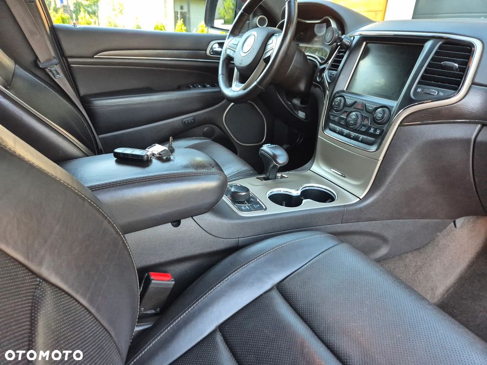 Jeep Grand Cherokee 3.0 CRD Overland Summit - 16