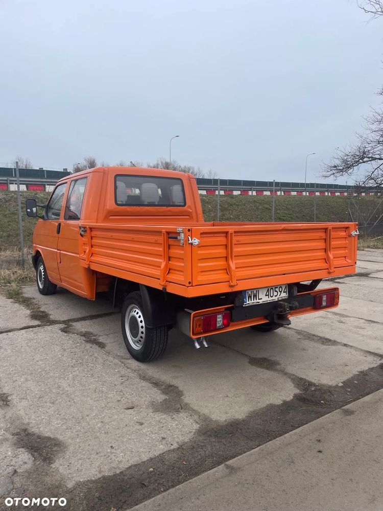 Volkswagen Transporter - 4