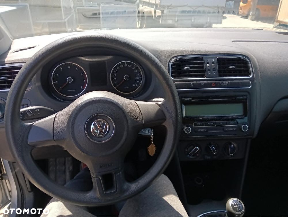 Volkswagen Polo 1.2 12V Comfortline - 6