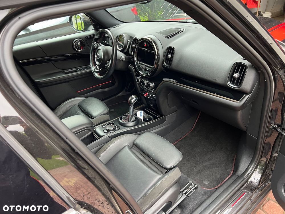 MINI John Cooper Works ALL4 sport - 20