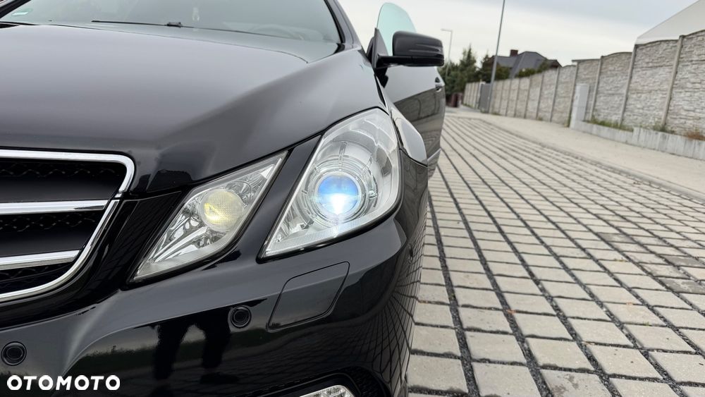 Mercedes-Benz Klasa E 250 CGI BlueEFFICIENCY Automatik Avantgarde - 9