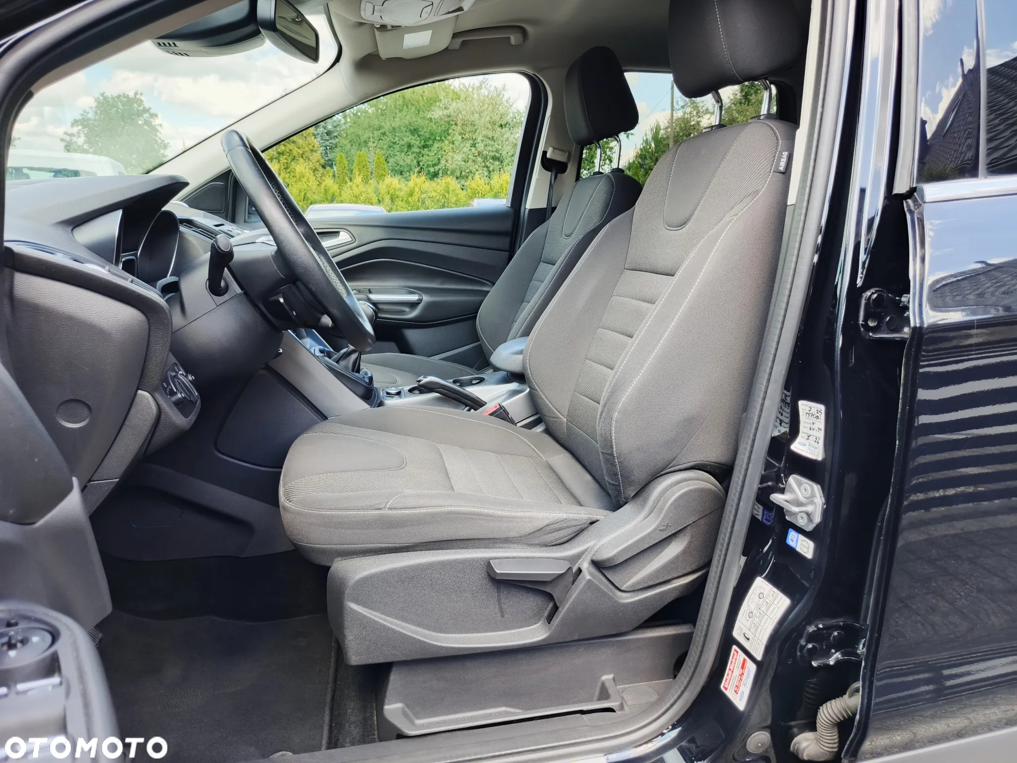 Ford Kuga 2.0 TDCi 4WD Titanium - 4