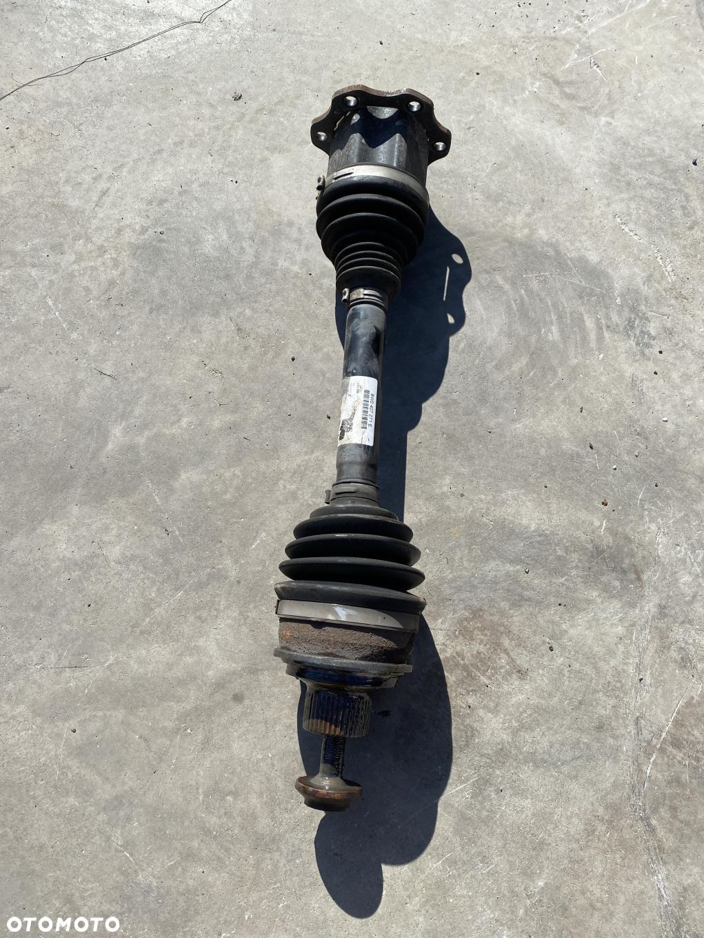 AUDI A4 B9 Półoś prawa lewa przód 8W0407271E - 1