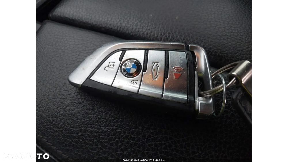 BMW X6 - 15