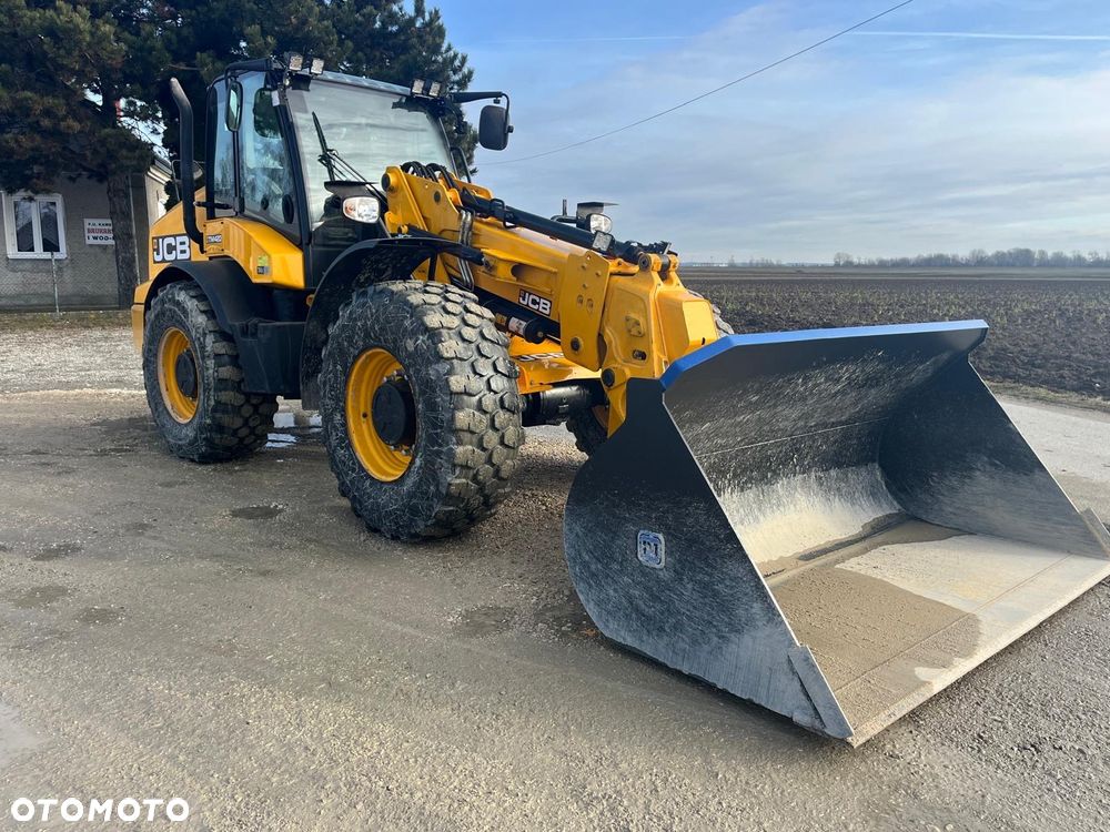 JCB TM420 T4F - 1