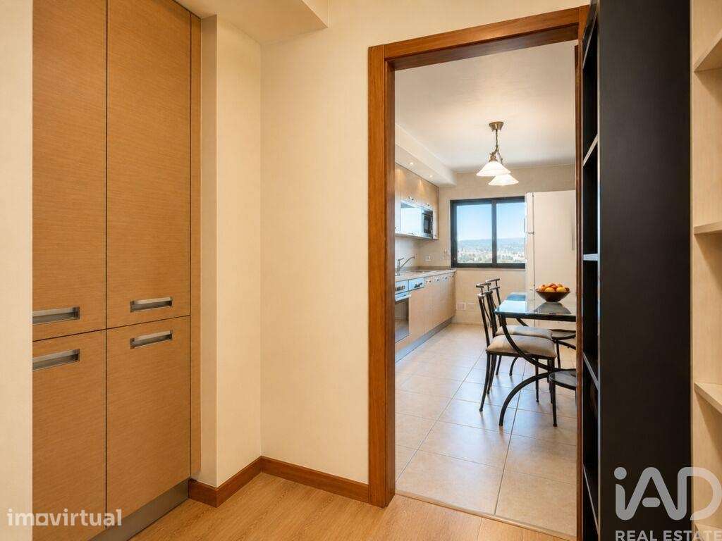 Apartamento T3 em Caparica e Trafaria de 120 m2 - Grande imagem: 4/32
