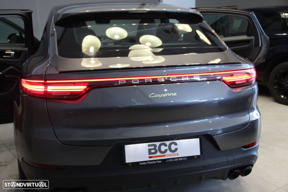 Porsche Cayenne Coupé E-Hybrid Platinum Edition - 18