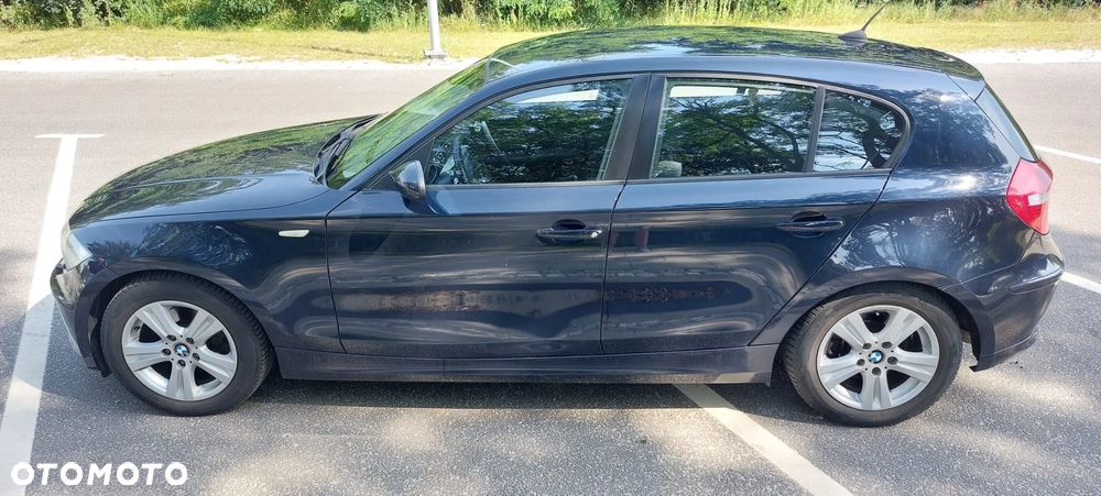 BMW Seria 1 120i - 4