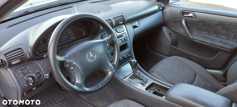 Mercedes-Benz Klasa C - 28