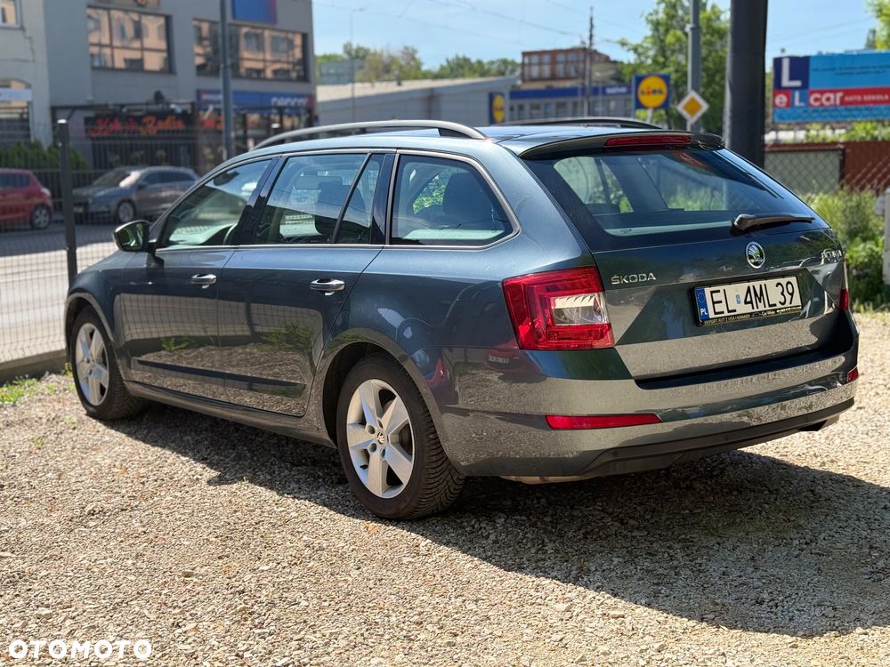 Skoda Octavia 1.8 TSI Ambition - 8