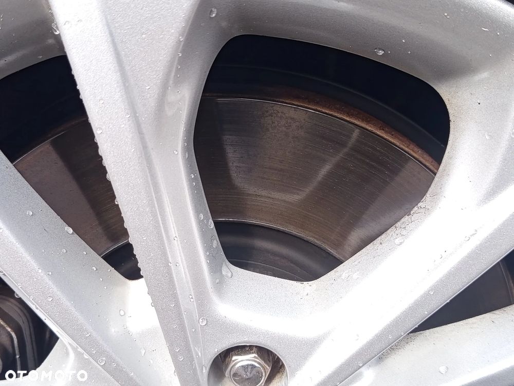 Ford Kuga 2.0 TDCi FWD Edition - 23