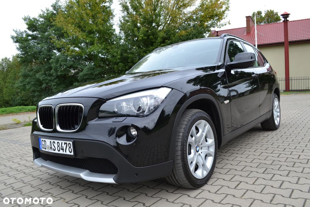 BMW X1 sDrive18d xLine - 2