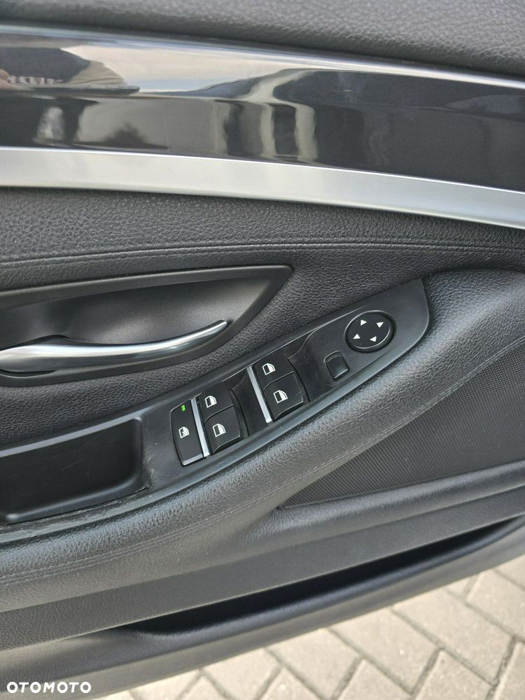 BMW Seria 5 - 14
