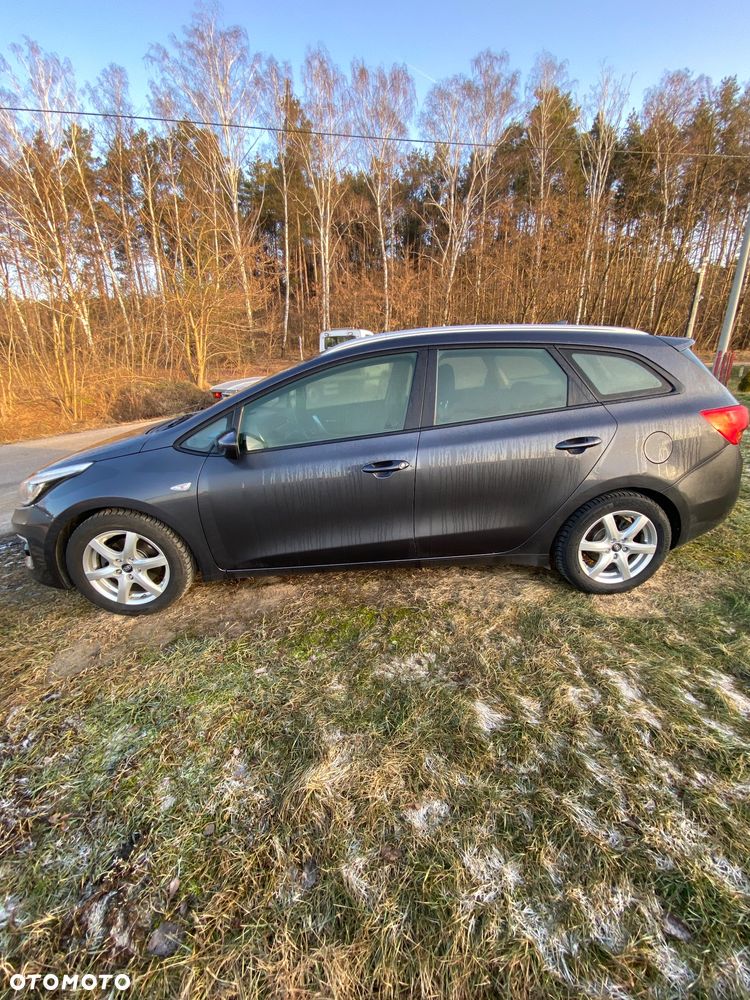 Kia Ceed 1.6 CRDi L - 8